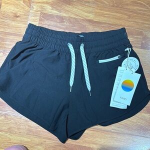 Vuori short Black Women's